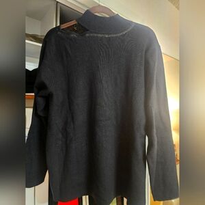 Calvin KleinClassic Black Women's Sweater